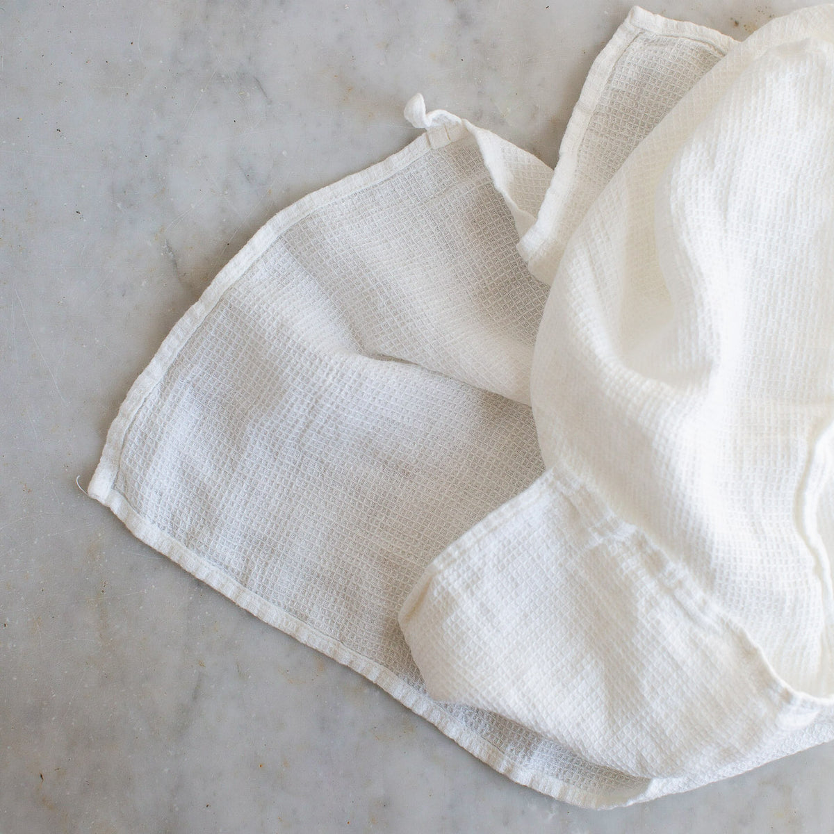 HANDMADE WAFFLE LINEN KITCHEN TOWEL IN OFF-WHITE – Ellei Home