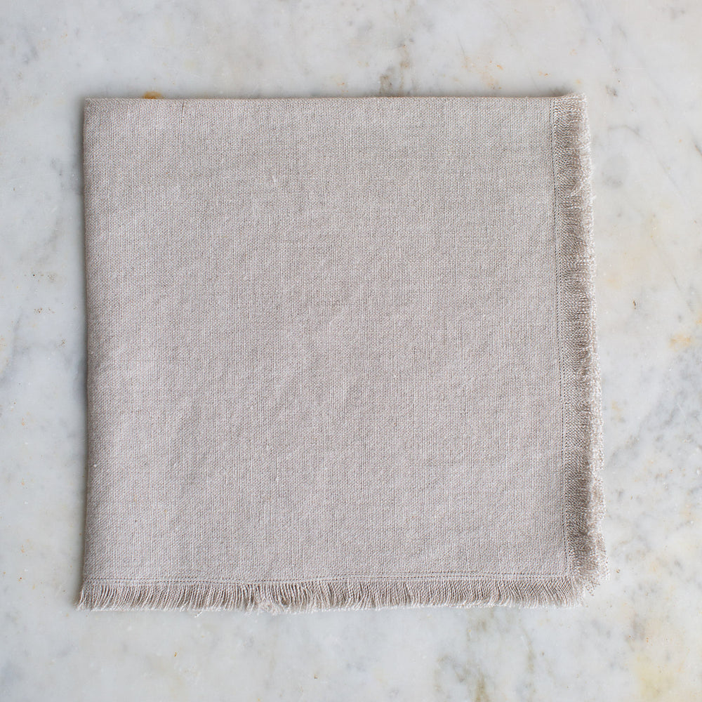 HANDMADE HEAVY FRINGED LINEN NAPKIN SET IN NATURAL