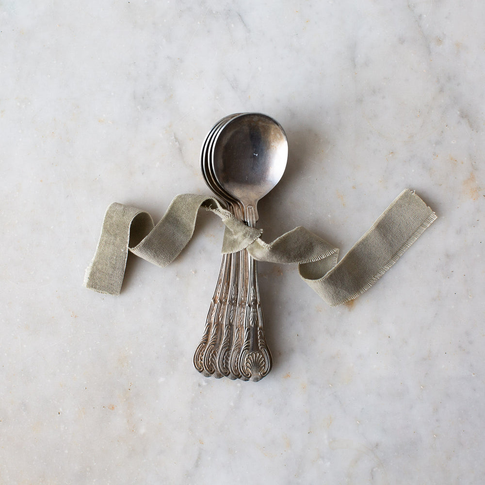 Vintage Decorative Spoon Set