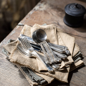 Vintage Decorative Dinner Fork Set 2