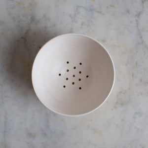 EX-Prop HANDMADE FLUTED BERRY BOWL