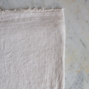 Ex-Prop HANDMADE CRUSHED LINEN BLANKET IN WARM WHITE