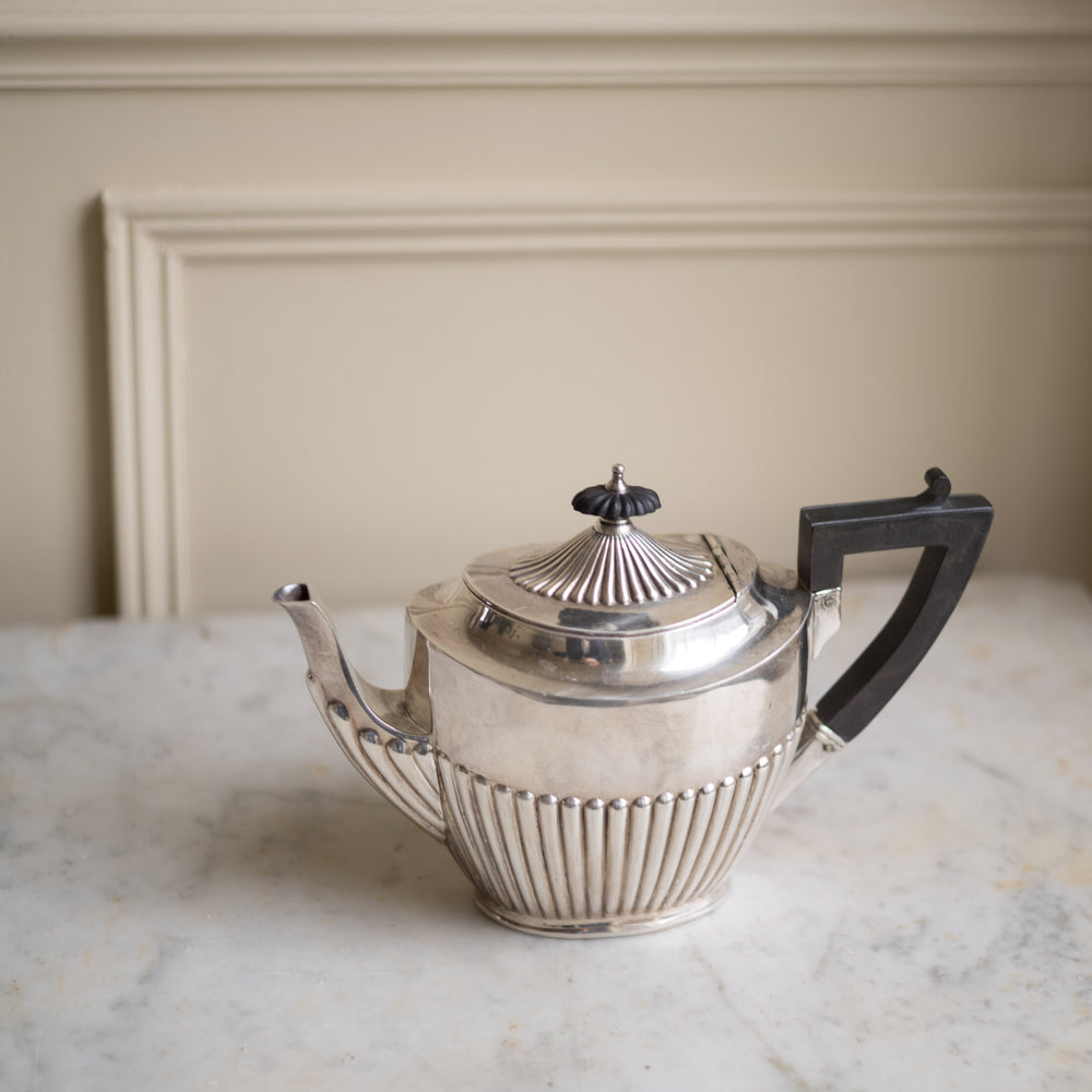 Fluted Tea Pot Vintage Fluted Tea Pot – Ellei Home
