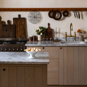 VINTAGE IRONSTONE FRUIT STAND