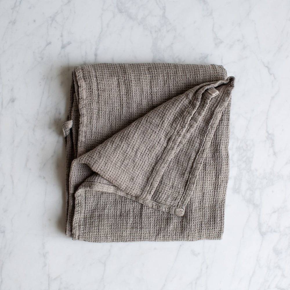 HANDMADE WAFFLE LINEN KITCHEN TOWEL IN TAUPE GREY – Ellei Home