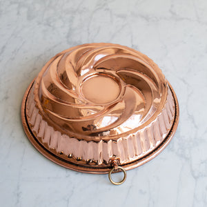 HAND FORGED COPPER CAKE MOULD