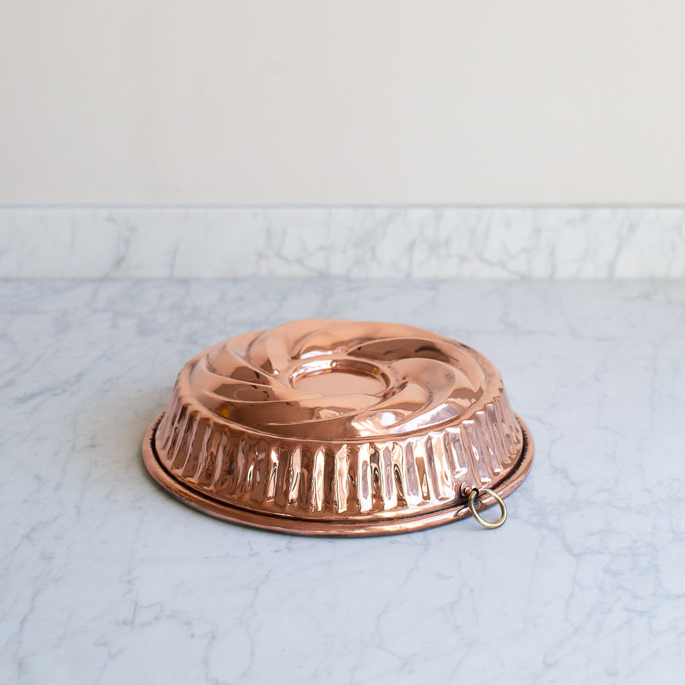 HAND FORGED COPPER CAKE MOULD