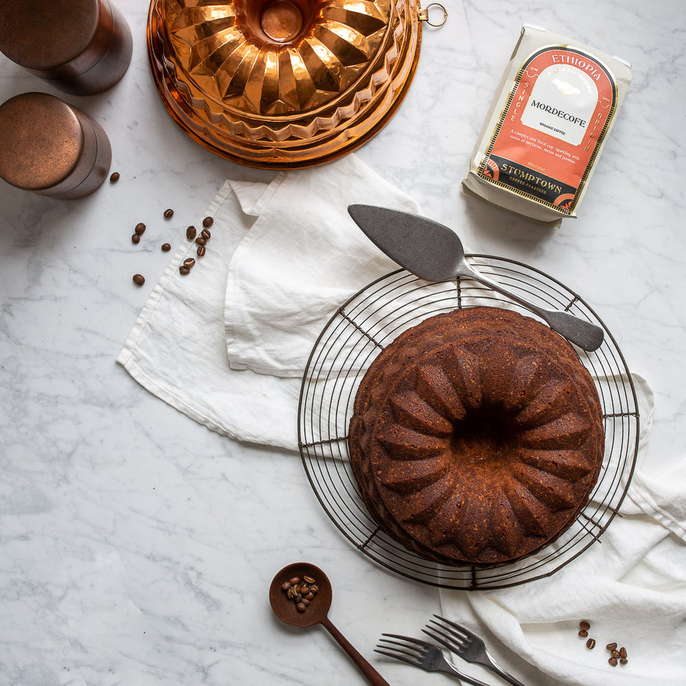 STONE WASHED CAKE AND PIE SERVER