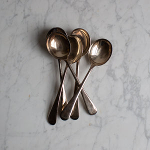 VINTAGE SIMPLE SOUP SPOON SET