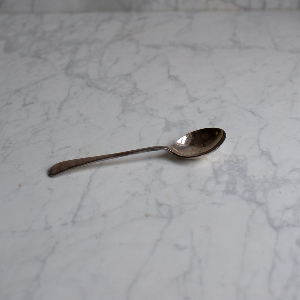 VINTAGE SIMPLE SOUP SPOON SET