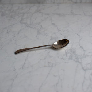 VINTAGE SIMPLE SOUP SPOON SET