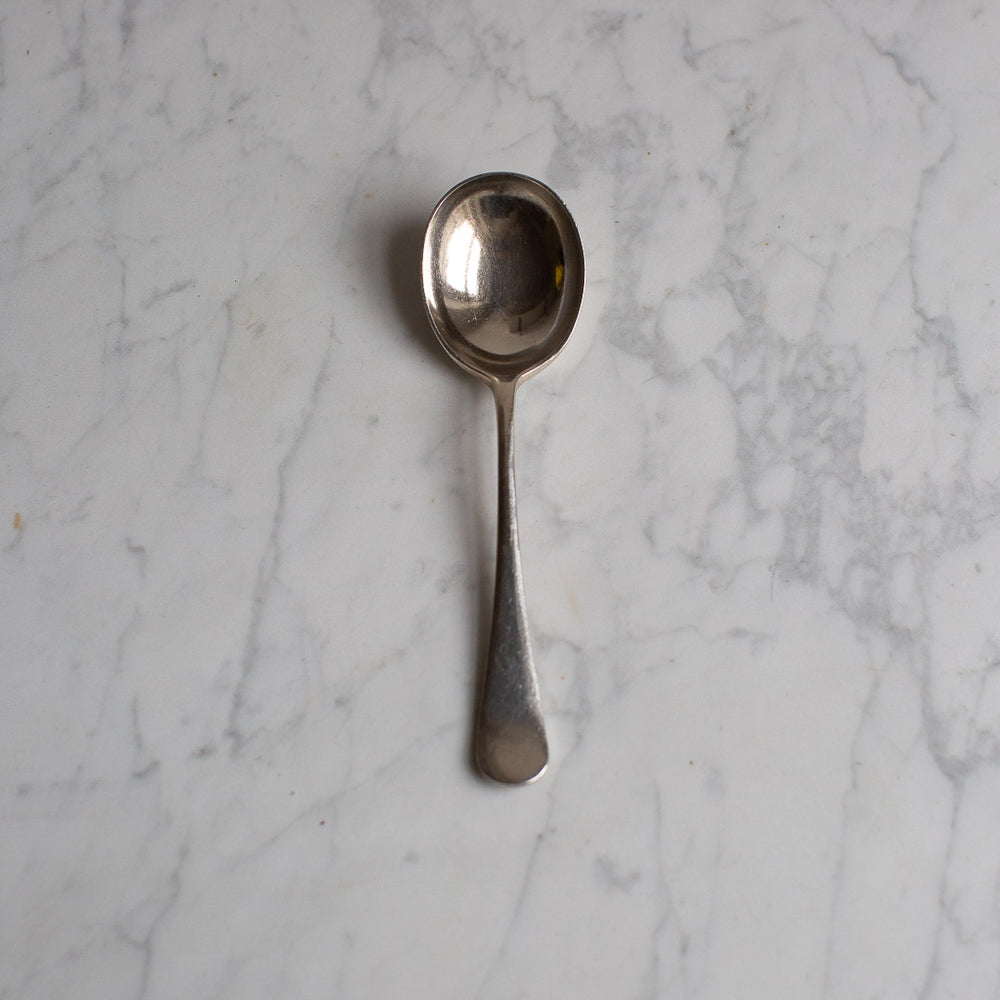 VINTAGE SIMPLE SOUP SPOON SET