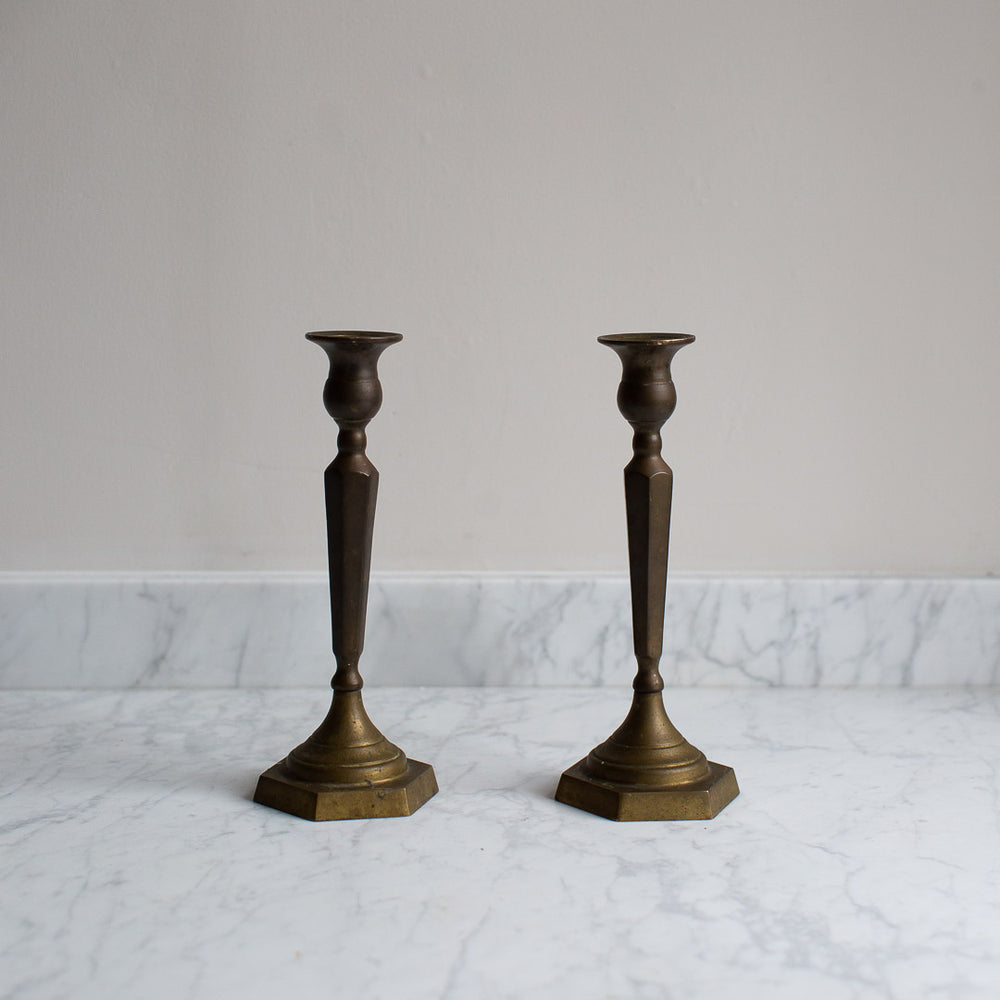 VINTAGE PAIR OF BRASS CANDLESTICKS