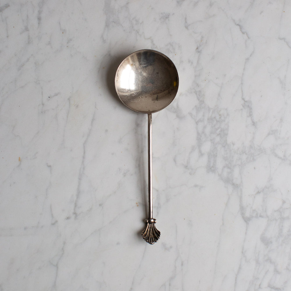 
            
                Load image into Gallery viewer, VINTAGE DECORATIVE SERVING SPOON
            
        