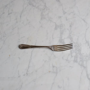 VINTAGE DECORATIVE DESSERT FORKS