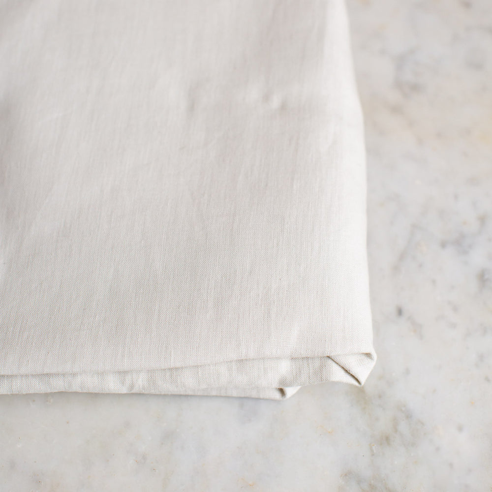 BELGIAN LINEN FITTED SHEETS IN NATURAL WHITE