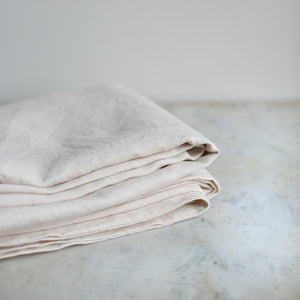 HANDMADE LINEN TABLECLOTH IN WARM WHITE