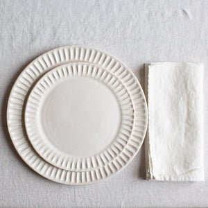 HANDMADE HEAVY LINEN NAPKIN SET IN OFF-WHITE