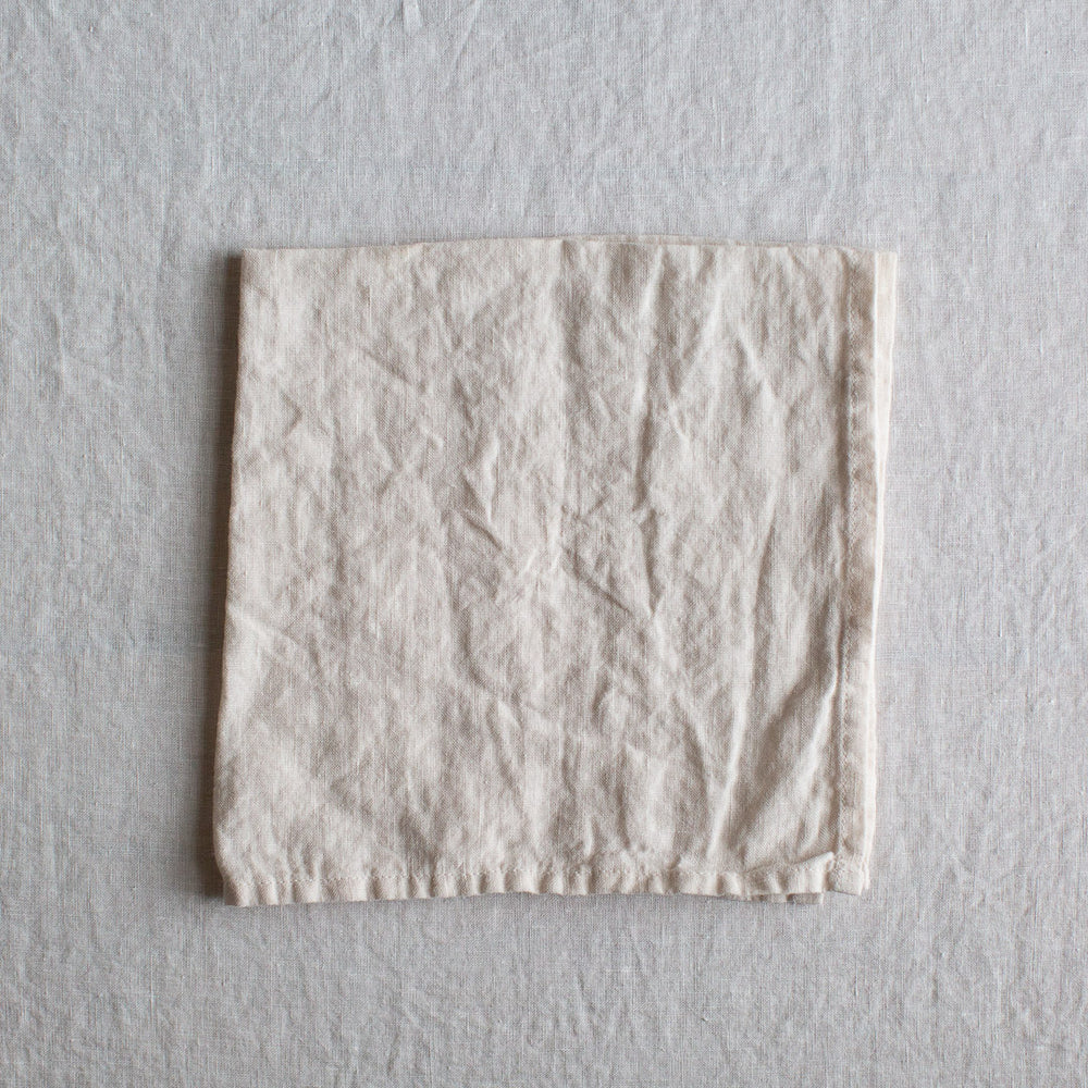 HANDMADE LINEN NAPKIN SET IN WARM WHITE