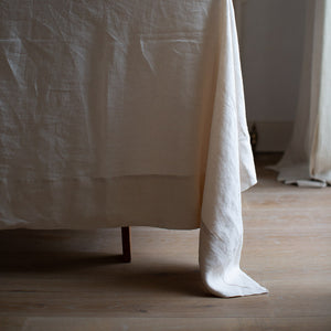 
            
                Load image into Gallery viewer, HANDMADE LINEN TABLECLOTH IN WARM WHITE
            
        