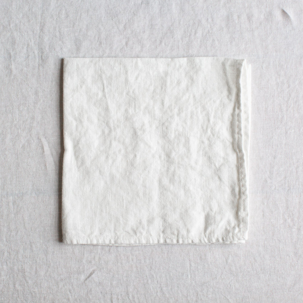 HANDMADE HEAVY LINEN NAPKIN SET IN OFF-WHITE