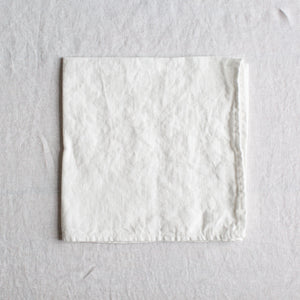 HANDMADE HEAVY LINEN NAPKIN SET IN OFF-WHITE