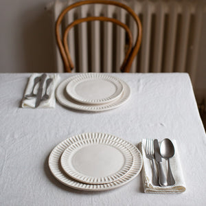 HANDMADE HEAVY LINEN NAPKIN SET IN OFF-WHITE