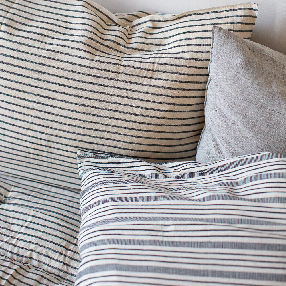 EXTRA LARGE HANDWOVEN COTTON CUSHION COVER IN PLAIN STRIPES