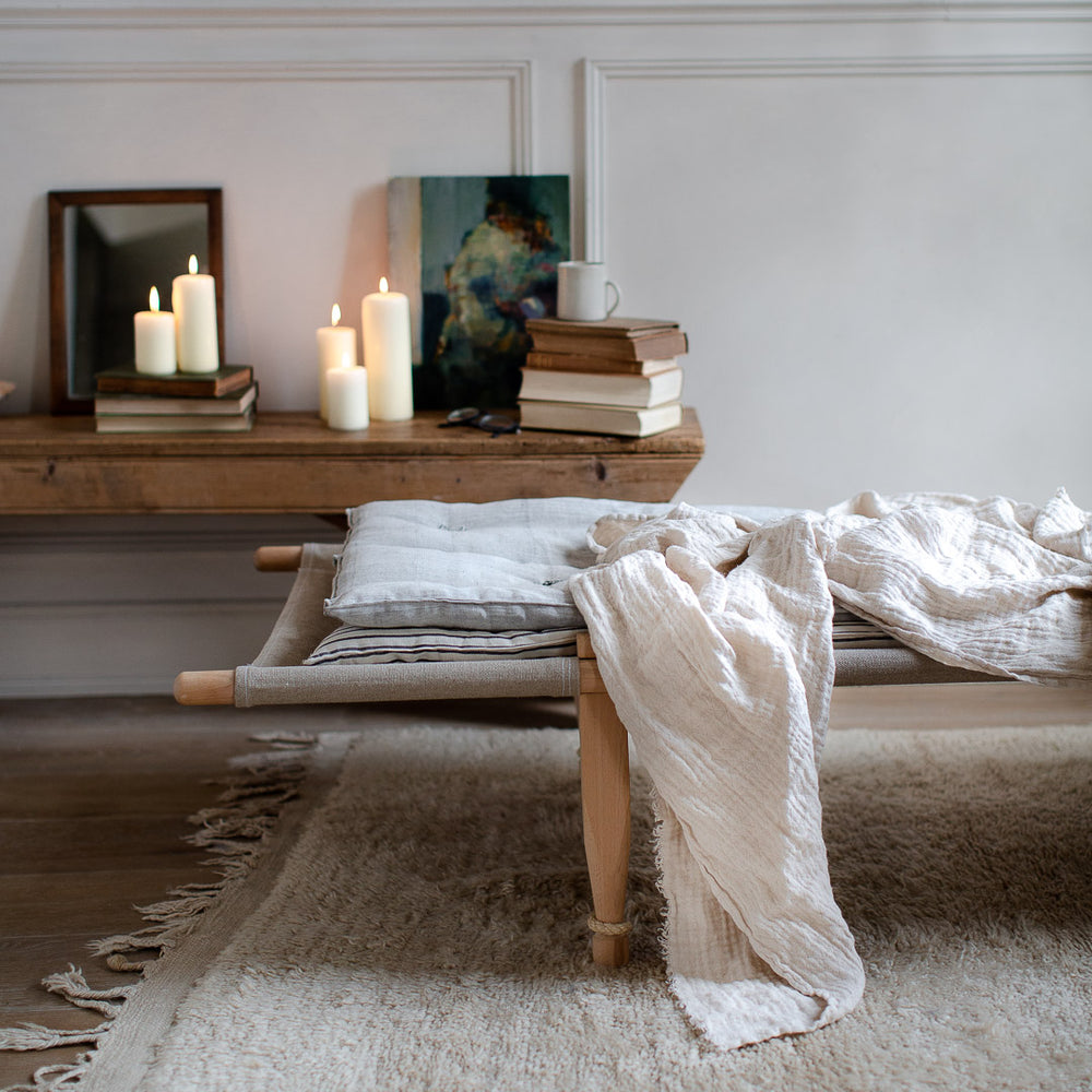 HANDMADE CRUSHED LINEN BLANKET IN WARM WHITE