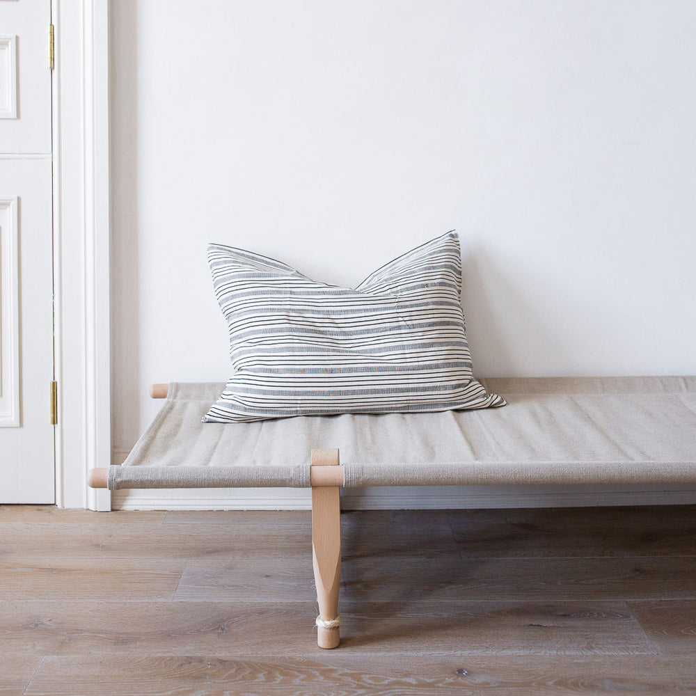 EXTRA LARGE HANDWOVEN COTTON CUSHION COVER IN TRADITIONAL STRIPES