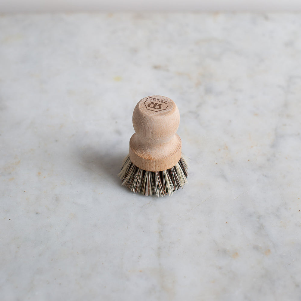 NATURAL KNOB DISH BRUSH