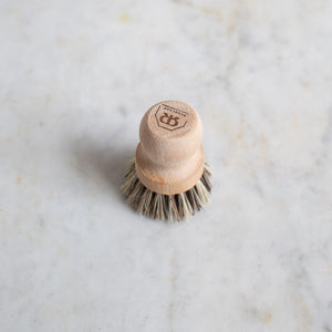 NATURAL KNOB DISH BRUSH