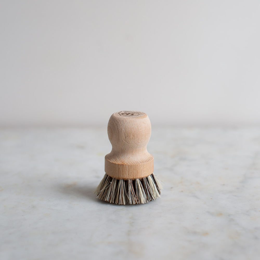 NATURAL KNOB DISH BRUSH