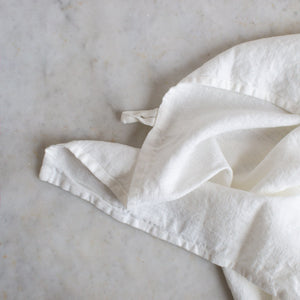 HANDMADE LINEN KITCHEN TOWEL IN OFF-WHITE